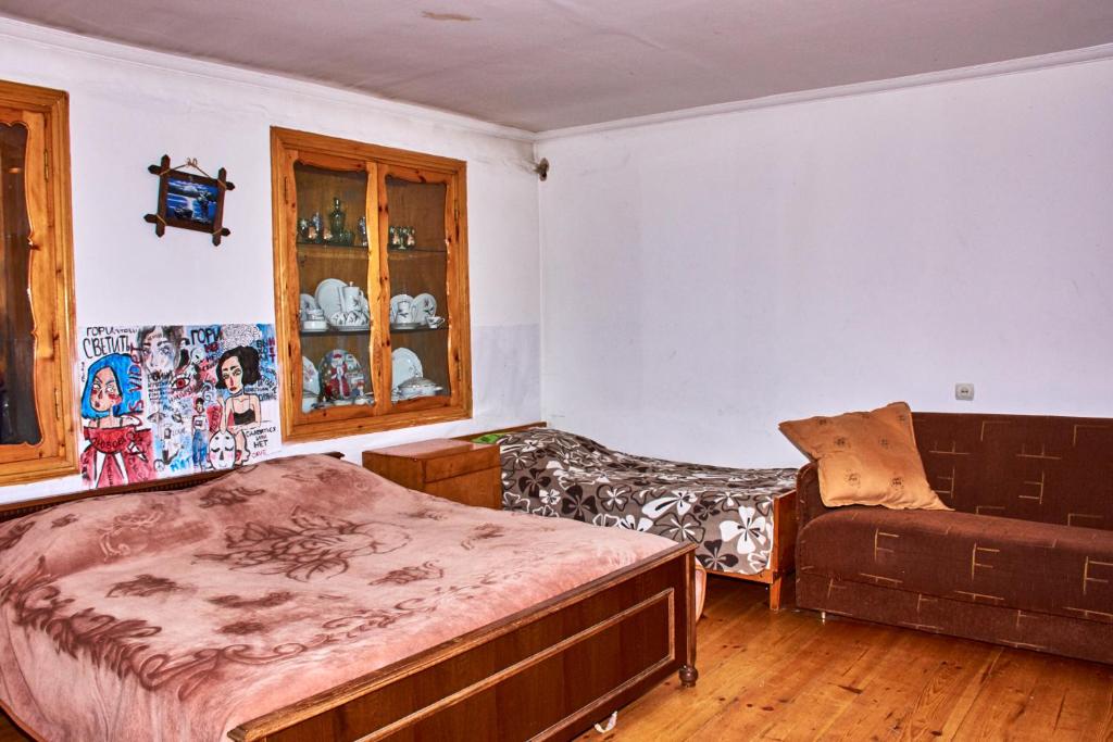 Guest House Svetlana room 5